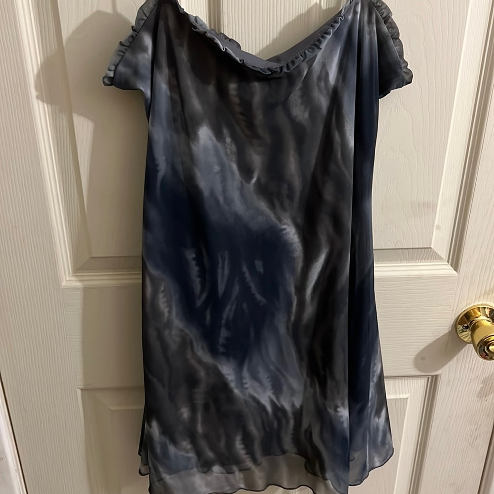 Violet and white min dress